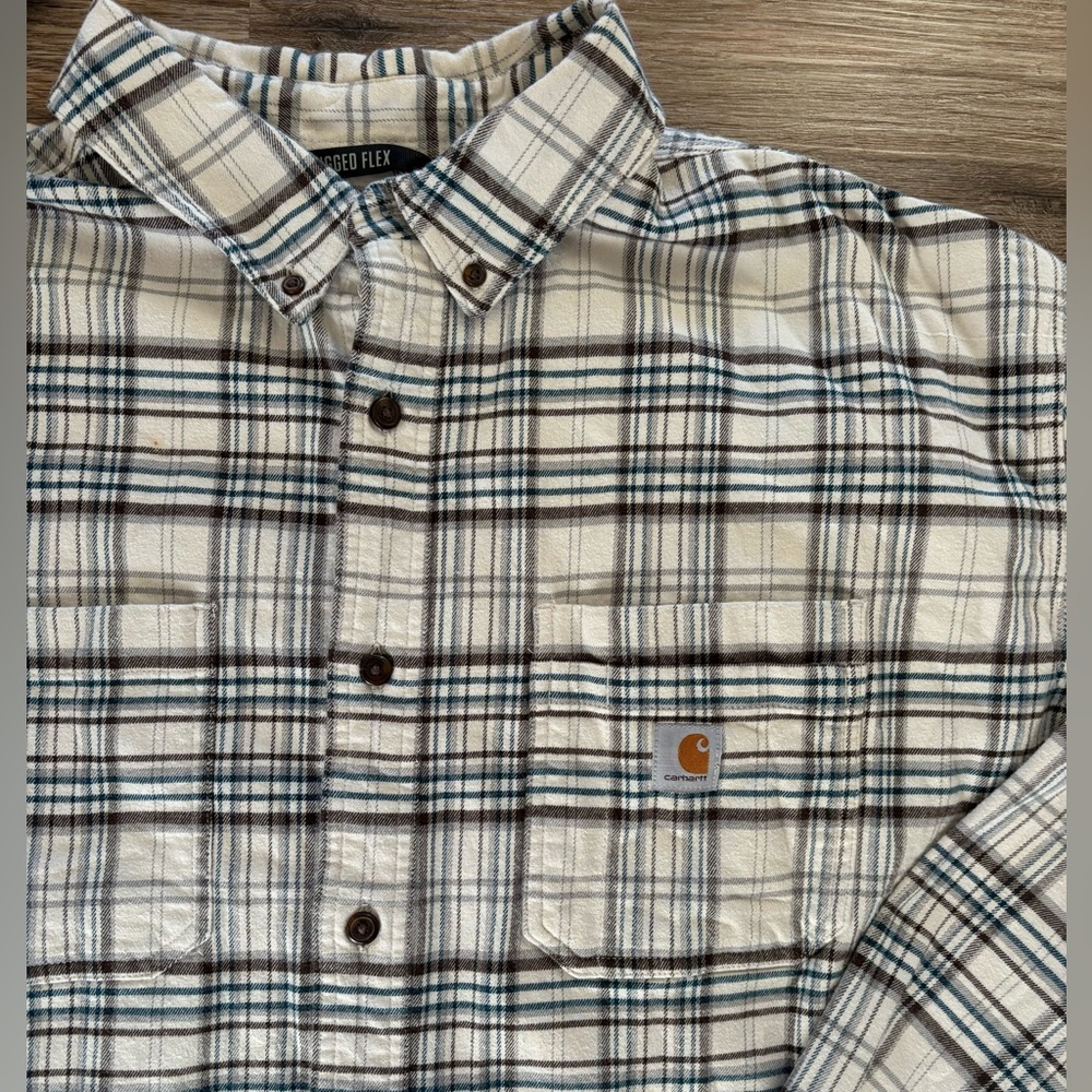 Carhartt men’s flannel 2XL rugged flex relax fit long sleeve shirt. EUC!!